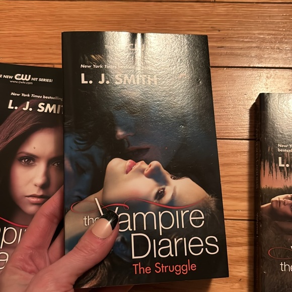 The Vampire Diaries novels volumes 1, 2, 3 - Picture 9 of 9